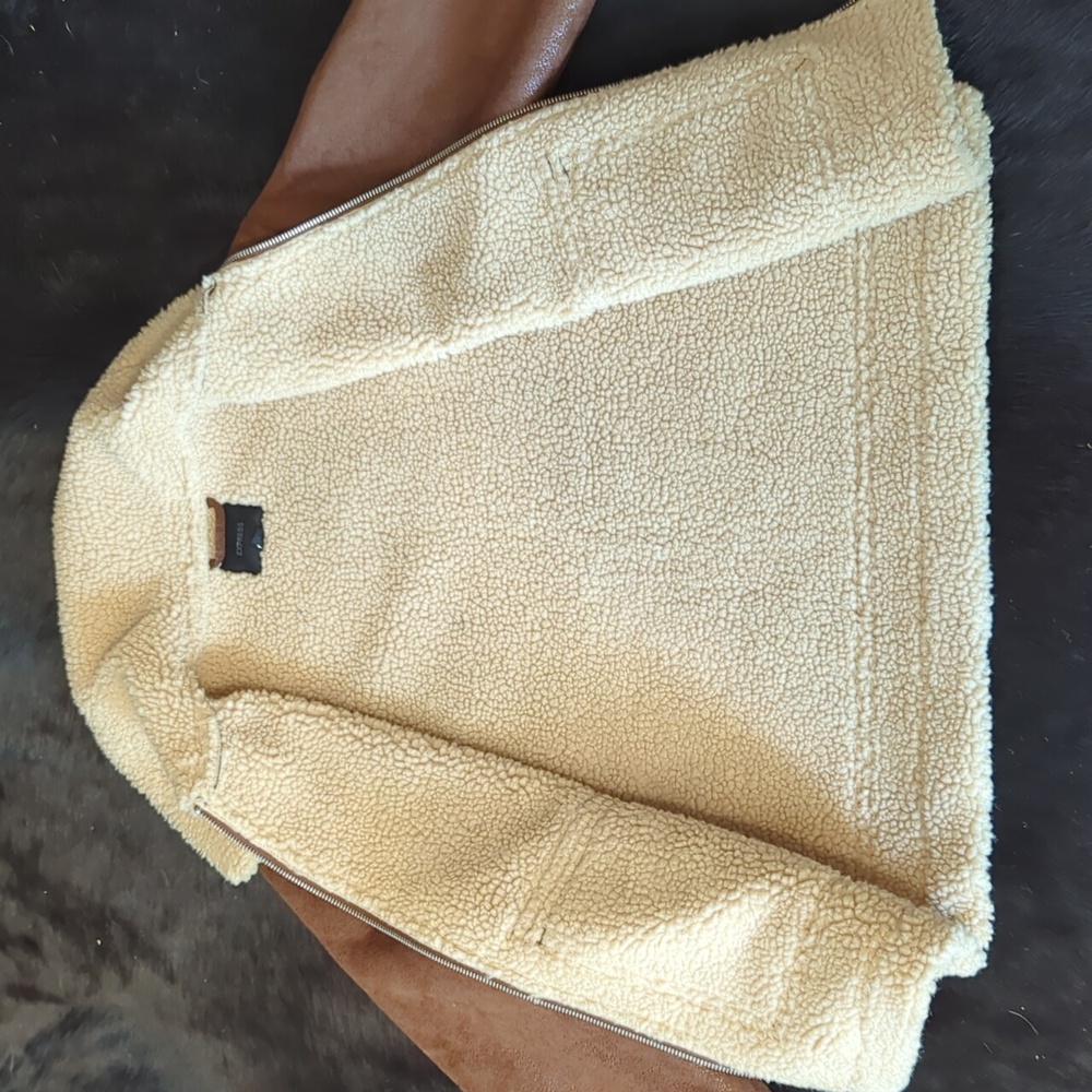 New Without Tags Express Brown and Cream Teddy Jacket with Sherpa Lining XS - Picture 7 of 13